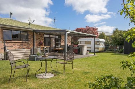 Photo of property in 16 Jocelyn Street, Katikati, 3129