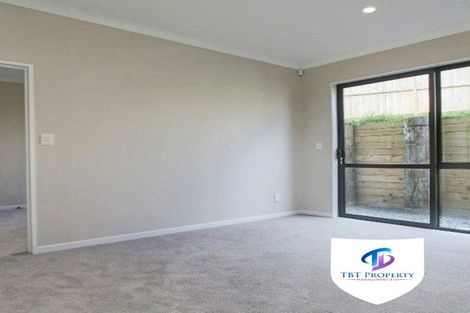 Photo of property in 25c Arrowsmith Drive, Flat Bush, Auckland, 2019