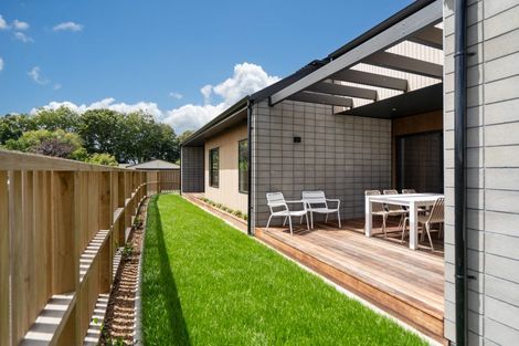 Photo of property in 19 Kelly Road, Riverhead, 0820