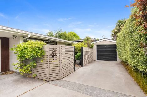 Photo of property in 2/5 Woodbridge Road, Cashmere, Christchurch, 8022