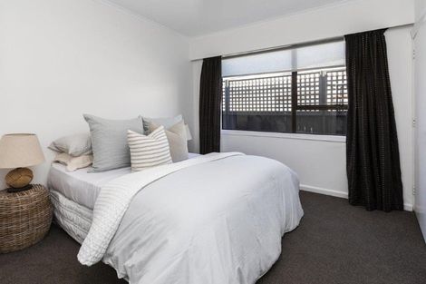 Photo of property in 202 Wairakei Road, Bryndwr, Christchurch, 8053