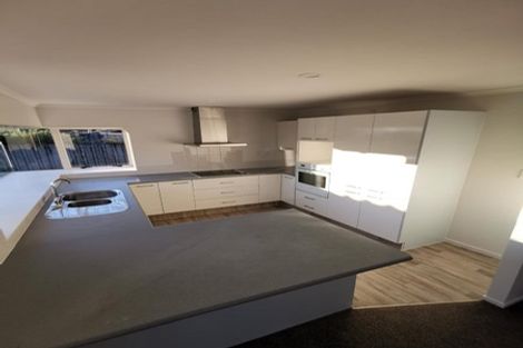 Photo of property in 33 Princeton Parade, Albany, Auckland, 0632