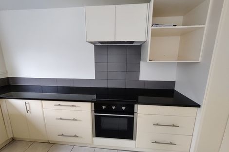 Photo of property in 30a Trinidad Road, Sunnynook, Auckland, 0620