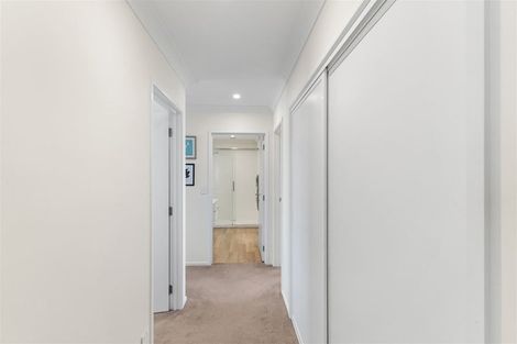Photo of property in 3a Shillingford Boulevard, Rolleston, 7615