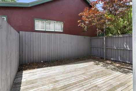 Photo of property in 2/3 Grove Road, Addington, Christchurch, 8024