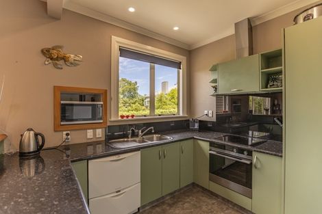 Photo of property in 16 Abbotsford Road, Waipawa, 4210