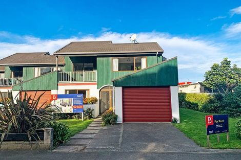 Photo of property in 65 Esplanade, Kaiti, Gisborne, 4010