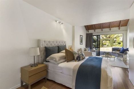 Photo of property in 40 Takutai Avenue, Bucklands Beach, Auckland, 2012