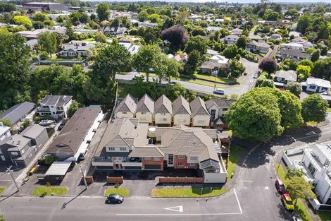 Photo of property in 2h Riro Street, Hamilton East, Hamilton, 3216