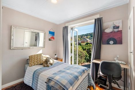 Photo of property in 132 Centennial Avenue, Helensburgh, Dunedin, 9010