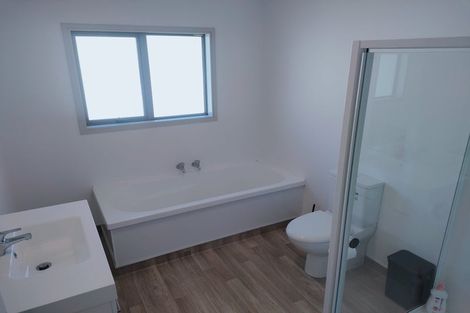 Photo of property in 1 Hector Close, Kingston, Athol, 9793