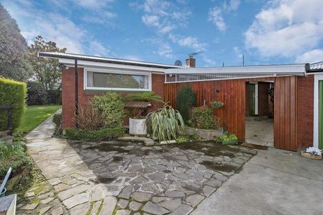 Photo of property in 10 Burrows Place, Ilam, Christchurch, 8041