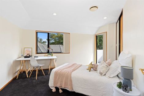 Photo of property in 3a Memorial Avenue, Ilam, Christchurch, 8053