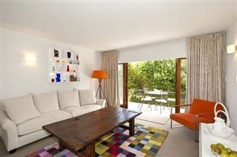 Photo of property in 3/29 Pupuke Road, Takapuna, Auckland, 0622