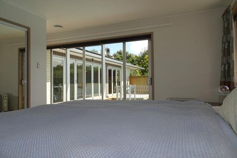Photo of property in 5 Tokomaru Drive, Havelock North, 4130