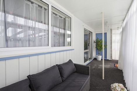 Photo of property in 28 Marlborough Street, Levin, 5510