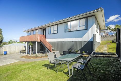 Photo of property in 47 Helena Street, Massey, Auckland, 0614