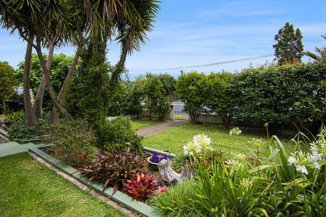 Photo of property in 74 Mains Avenue, Kensington, Whangarei, 0112