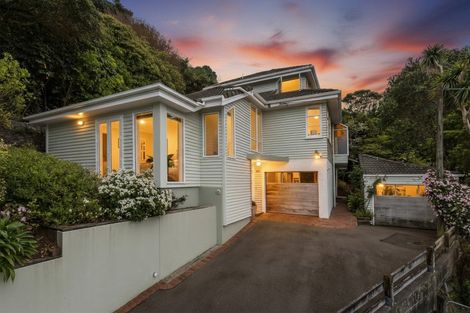 Photo of property in 68 Chamberlain Road, Karori, Wellington, 6012