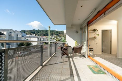 Photo of property in Elizabeth Street Chapel, 5/6 Elizabeth Street, Mount Victoria, Wellington, 6011