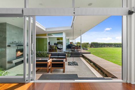 Photo of property in 41 North Cove Lane, Waipu, 0582