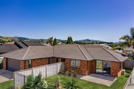 Photo of property in 6 The Glade, Papamoa Beach, Papamoa, 3118