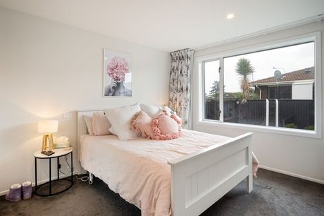 Photo of property in 2/28 Ingrid Street, Parklands, Christchurch, 8083