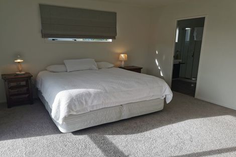 Photo of property in 44 Hunia Terrace, Himatangi Beach, Foxton, 4891