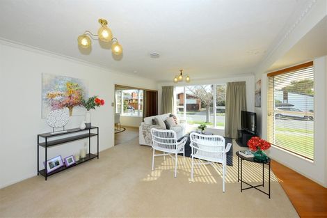Photo of property in 50 Glenharrow Avenue, Avonhead, Christchurch, 8042