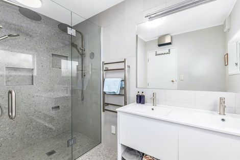 Photo of property in 5 Saint Columbans Grove, Boulcott, Lower Hutt, 5010