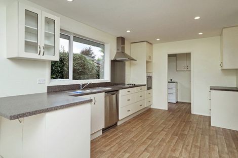 Photo of property in 3 Delph Street, Avonhead, Christchurch, 8042