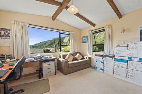 Photo of property in 5 Bayview Drive, Waikawa, Picton, 7220