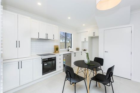 Photo of property in 44c Pine Avenue, Upper Hutt Central, Upper Hutt, 5018