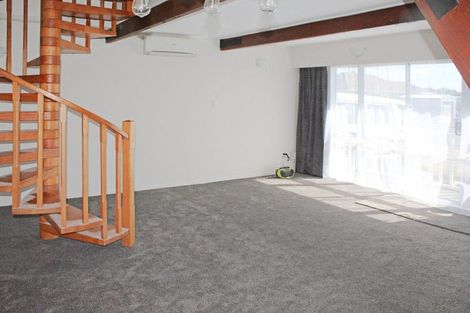Photo of property in 2 Seaforth Avenue, Milson, Palmerston North, 4414