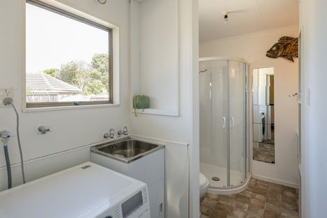 Photo of property in 52b Kirk Street, Otaki, 5512