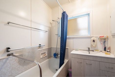 Photo of property in 153 Fairfax Street, Murchison, 7007