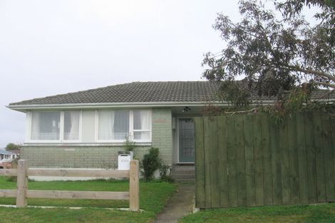 Photo of property in 190 Conclusion Street, Ascot Park, Porirua, 5024
