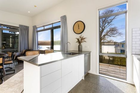 Photo of property in 12b Chapman Road, Te Atatu Peninsula, Auckland, 0610