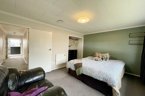 Photo of property in 5a Ihaia Street, Waitara, 4320