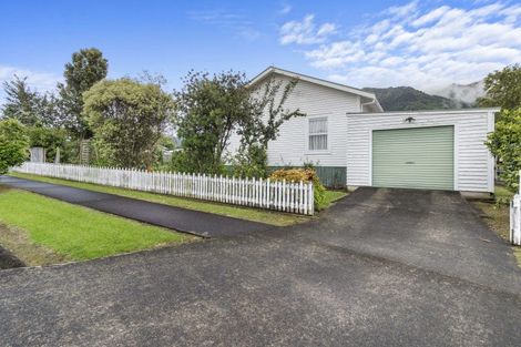 Photo of property in 5 Jackson Street, Te Aroha, 3320
