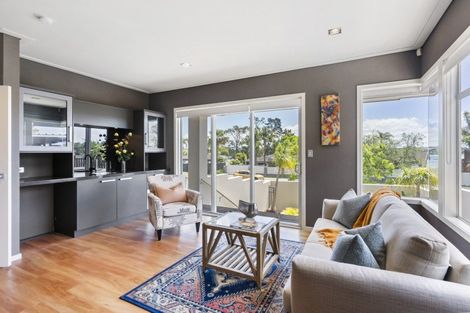 Photo of property in 96 Fisher Parade, Sunnyhills, Auckland, 2010