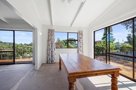 Photo of property in 18 Norwich Avenue, Spotswood, New Plymouth, 4310