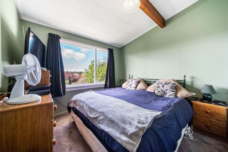 Photo of property in 106 Centennial Avenue, Helensburgh, Dunedin, 9010