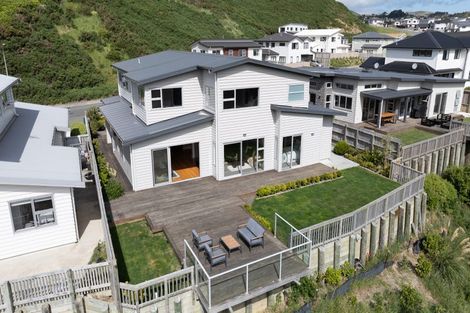 Photo of property in 22 Farnworth Terrace, Churton Park, Wellington, 6037