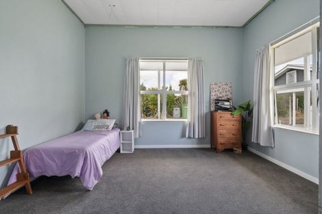 Photo of property in 24 Clive Street, Halcombe, Feilding, 4779