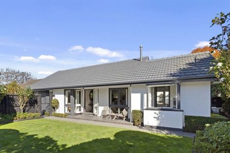 Photo of property in 1/106 Blighs Road, Strowan, Christchurch, 8052