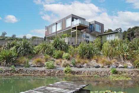 Photo of property in 397 Cames Road, Kaiwaka, Wellsford, 0975
