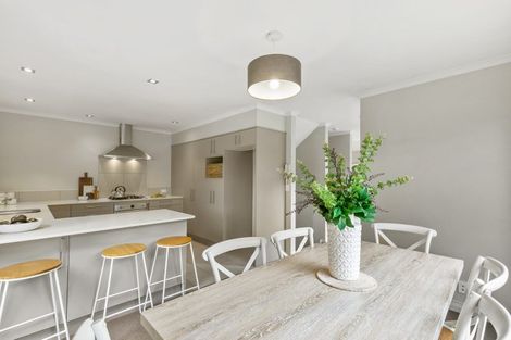 Photo of property in 1a Paisley Terrace, Karori, Wellington, 6012