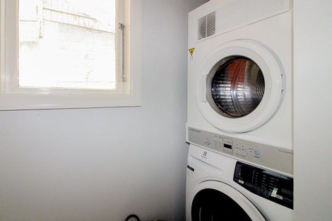 Photo of property in 90 Ellice Street, Mount Victoria, Wellington, 6011