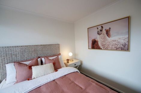 Photo of property in 32 Monaro Place, Papamoa, 3118